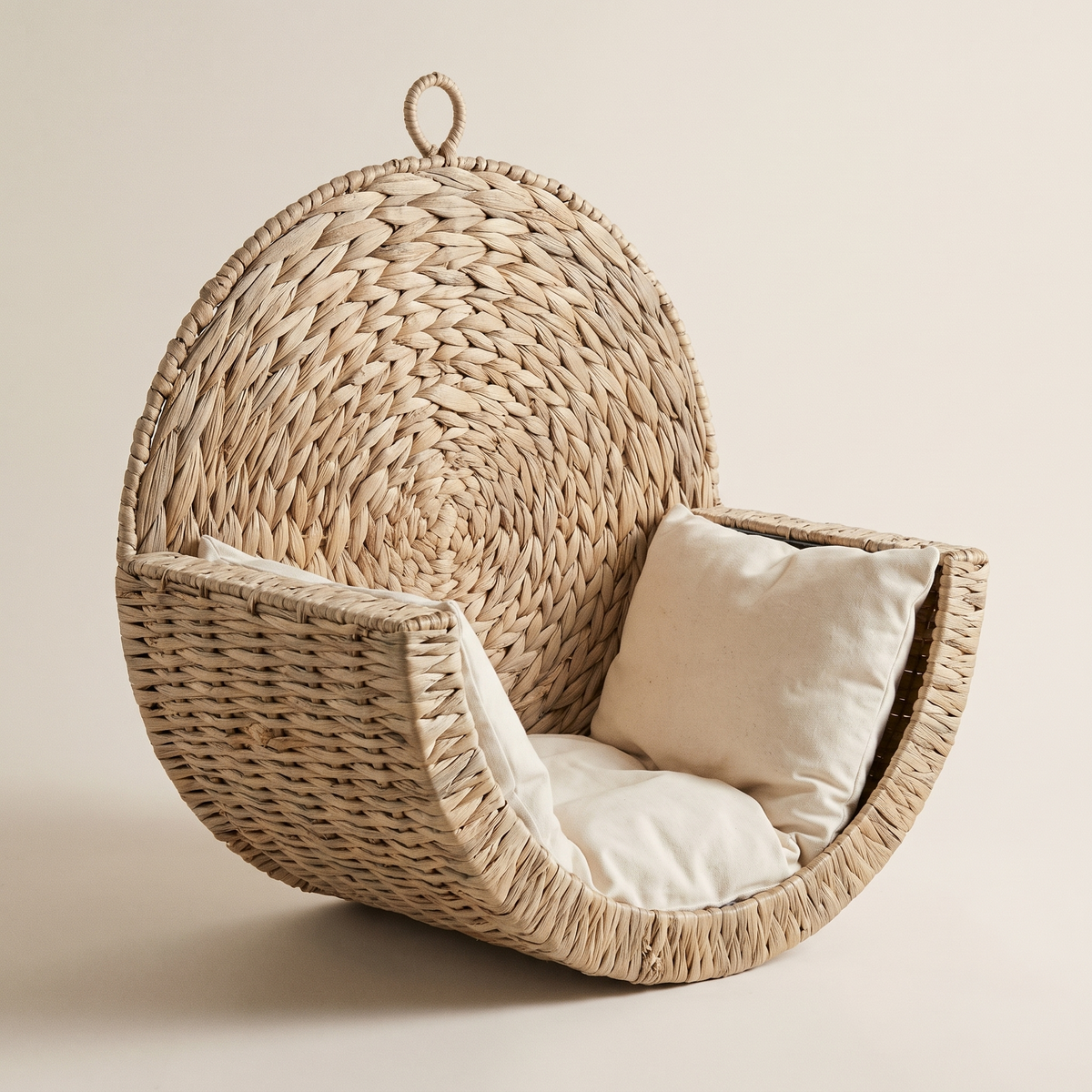 ChillCat wall cat nest, handwoven water hyacinth, front three-quarter view